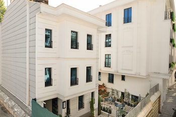 imagine hotel