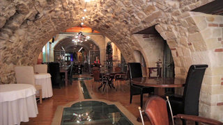 avli lounge apartments