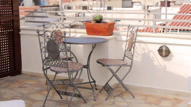 avli lounge apartments