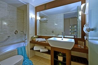 sitia beach city resort and spa