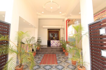 sri sathiya sai residency