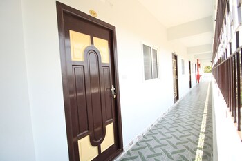 sri sathiya sai residency