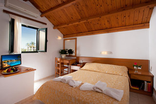 Asterias Village Resort,59 Europis Street,4 star