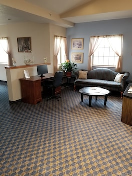 super 8 by wyndham cobleskill ny
