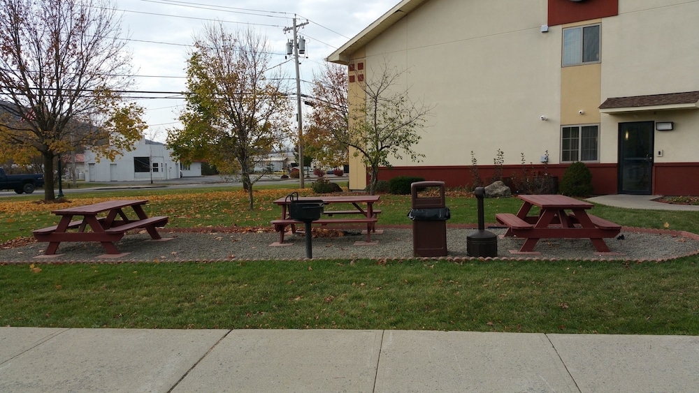 super 8 by wyndham cobleskill ny