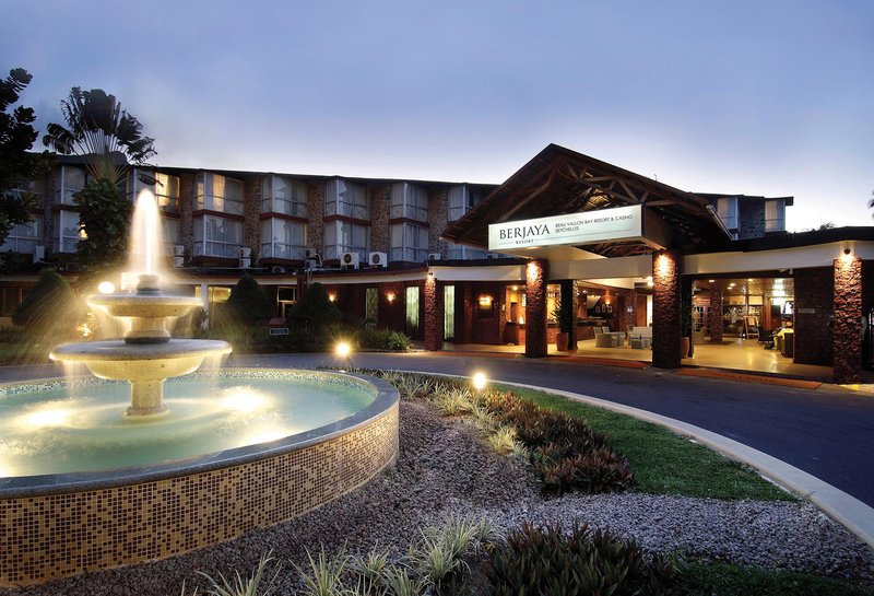 berjaya beau vallon bay resort and casino