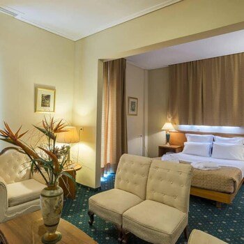 Hotel Philippos,,3 star