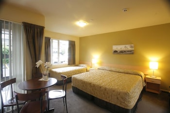 centrepoint on colombo motel