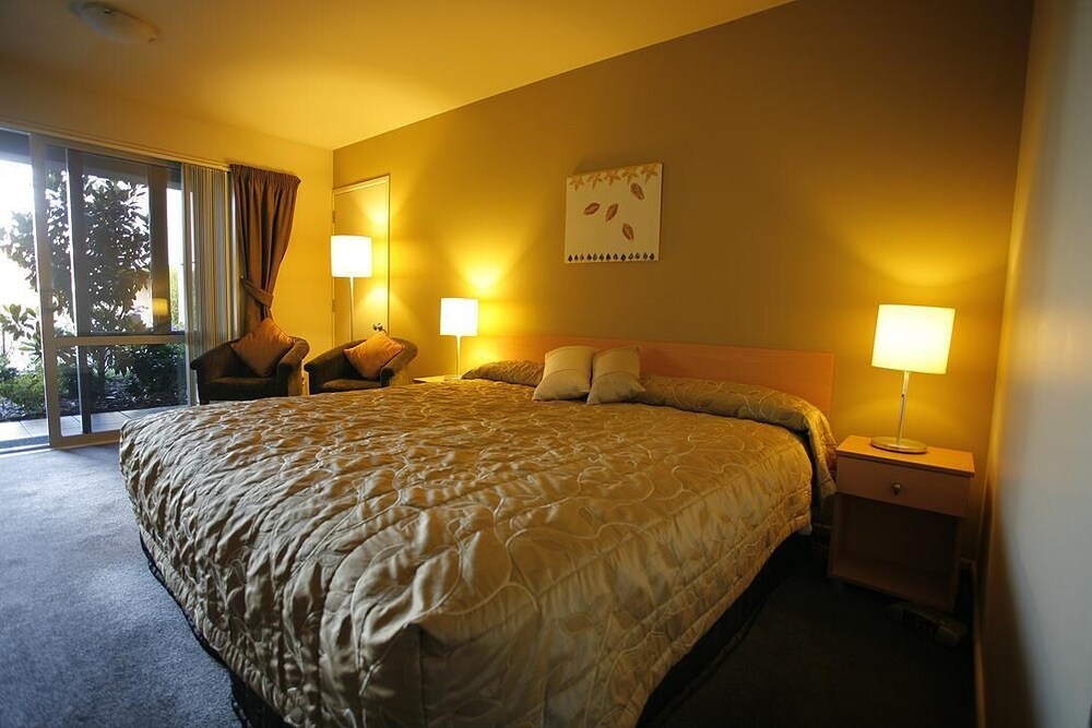 centrepoint on colombo motel