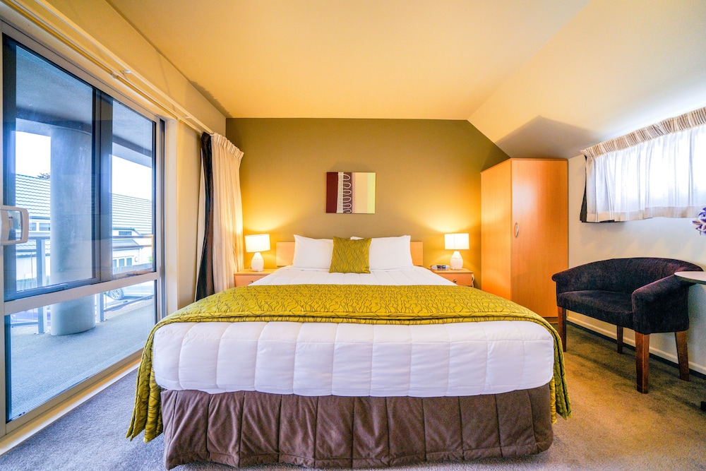 centrepoint on colombo motel