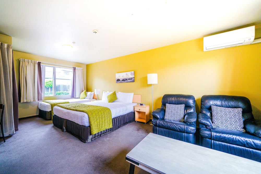 centrepoint on colombo motel