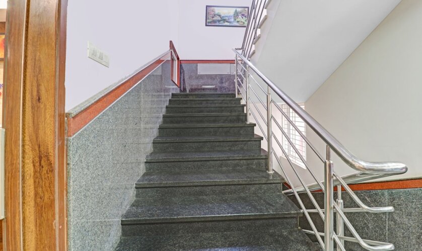 treebo krishnam boutique