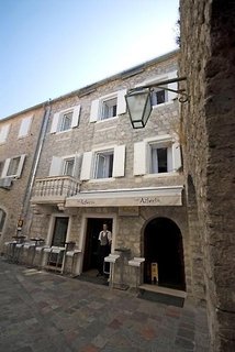 Hotel-Img