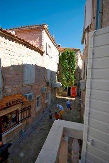Hotel-Img