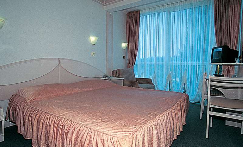 hotel zorna plava laguna