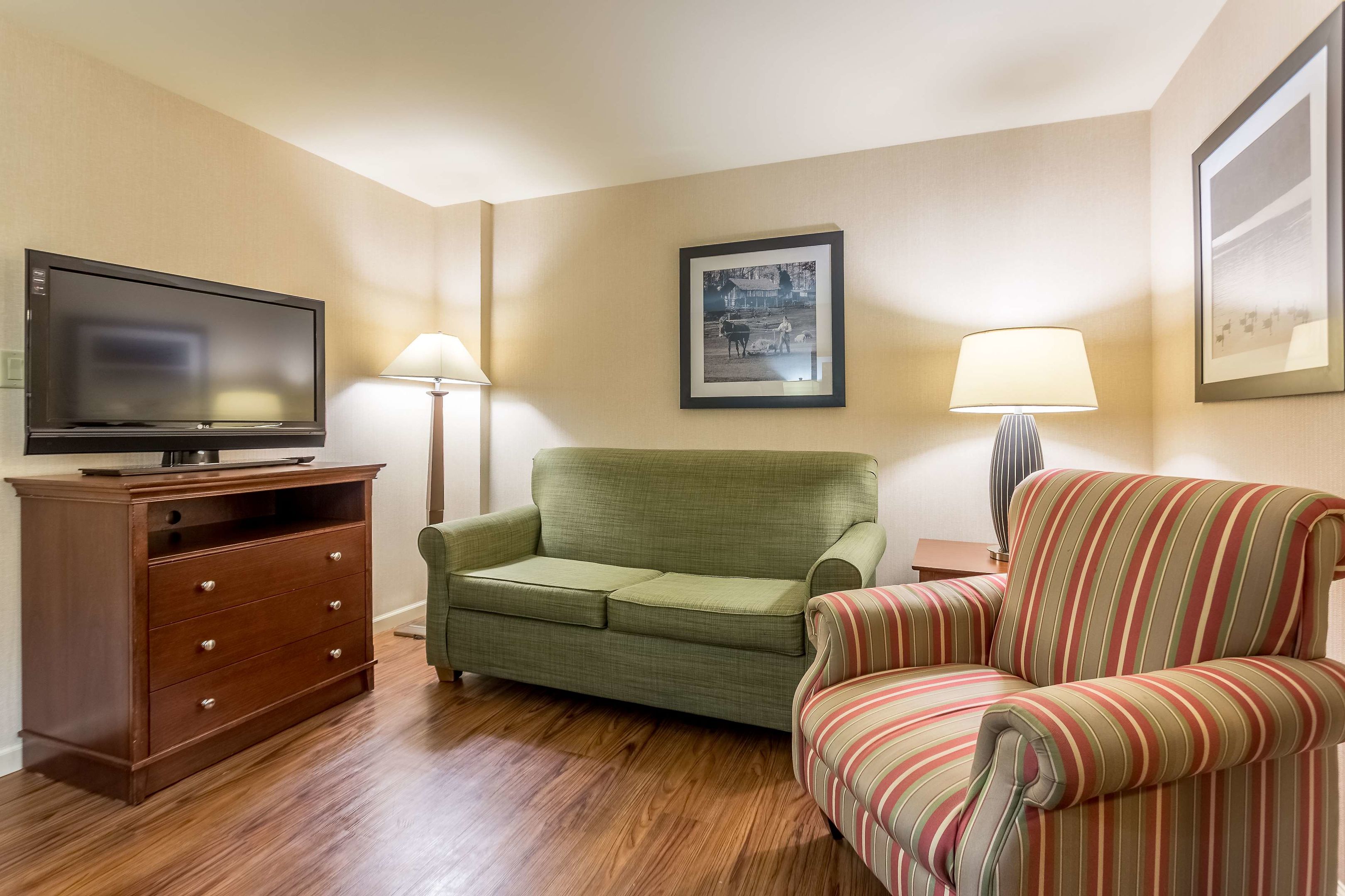 country inn and suites by radisson knoxville at ced