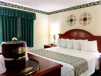 Grand Vista Hotel And Suites,Knoxville>>Athens - Sweetwater,3 star