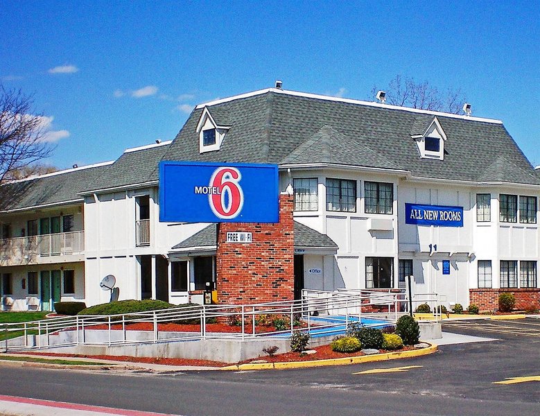 motel 6 enfield ct hartford