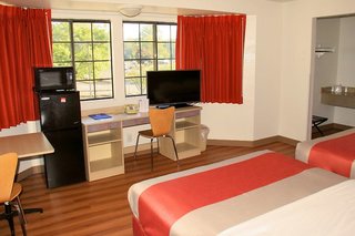 motel 6 enfield ct hartford