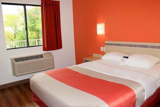 motel 6 enfield ct hartford