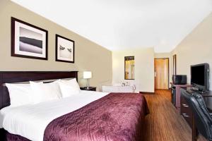 super 8 by wyndham lachenaie terrebonne