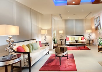 al hail waves hotel managed by centara