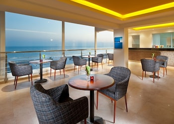 al hail waves hotel managed by centara