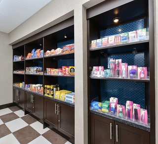 hampton inn iowa city university area