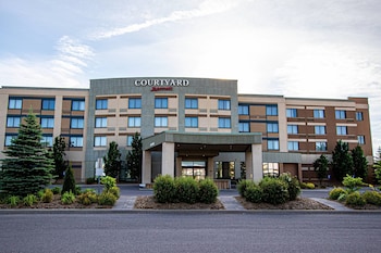 Courtyard By Marriott Kingston Highway 401/Division Street,Ontario>>Kingston,3 star