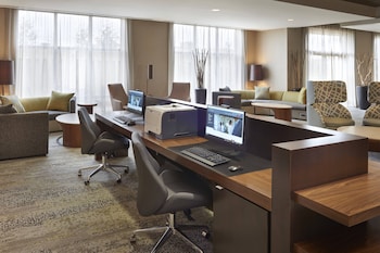 Courtyard By Marriott Kingston Highway 401/Division Street,Ontario>>Kingston,3 star