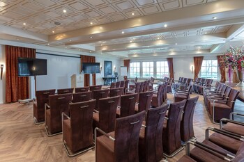 landhuishotel and restaurant de bloemenbeek