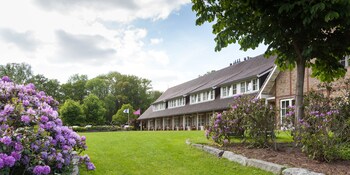 landhuishotel and restaurant de bloemenbeek