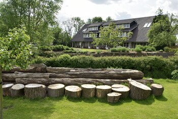 landhuishotel and restaurant de bloemenbeek