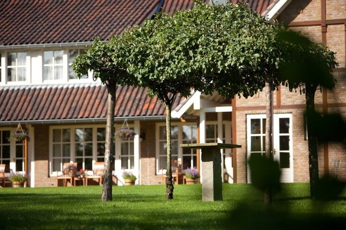 landhuishotel and restaurant de bloemenbeek