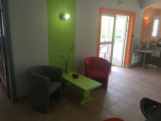 brit hotel essentiel troyes aeroport