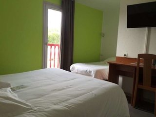 brit hotel essentiel troyes aeroport