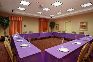 Hampton Inn & Suites Exmore - Eastern Shore,Kilmarnock>>Exmore,3 star