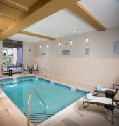 courtyard portland downtown waterfront