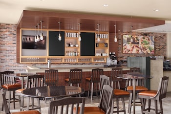 courtyard portland downtown waterfront