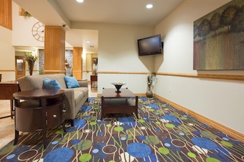 holiday inn express and suites antigo by ihg