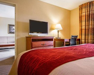 Comfort Inn And Suites Wilton,Farmington>>Augusta,3 star