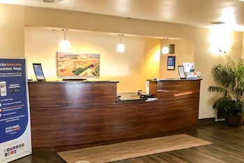 comfort inn and suites yuma i 8