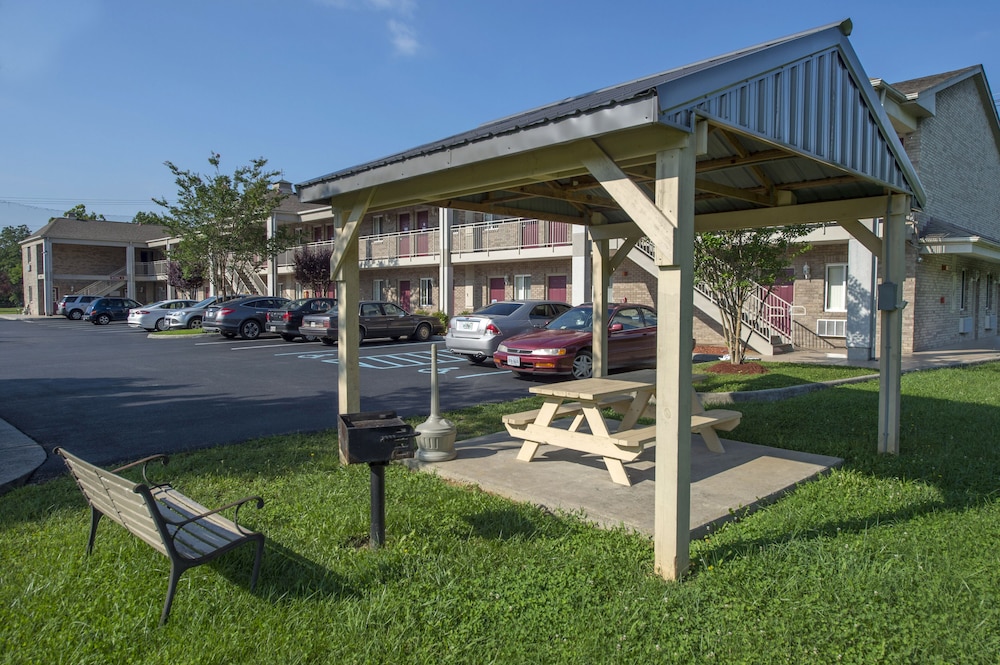 affordable suites of america waynesboro