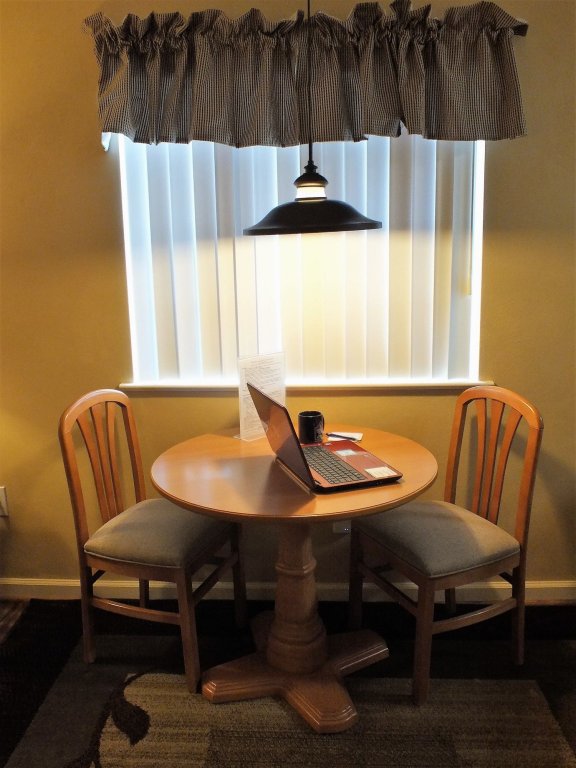 affordable suites of america waynesboro