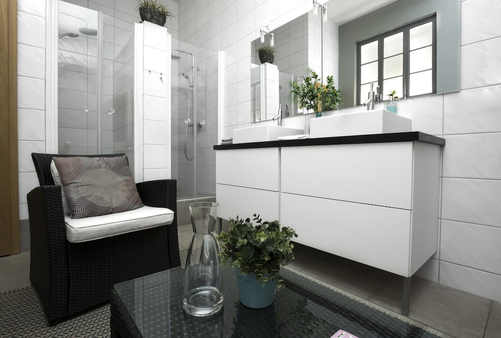 room with a view apartments