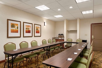 country inn and suites by radisson washington at meadowlands pa