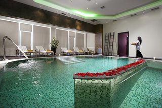 olympia golden beach and spa