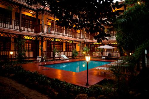 Protea Hotel By Marriott Dar Es Salaam Courtyard,In Dar Es Salaam (Kivukoni),3 star