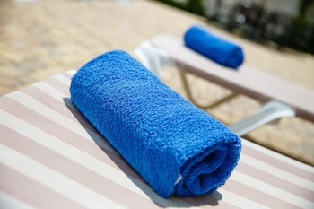 naples garden inn