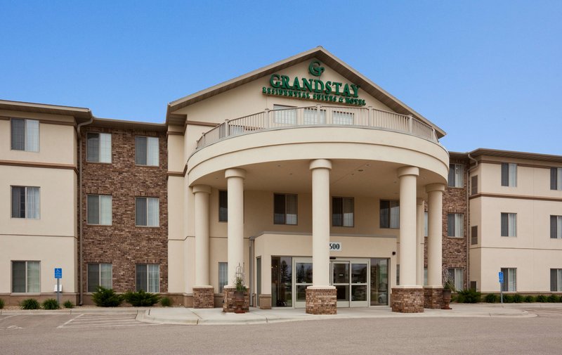 Grandstay Residential Suites Hotel